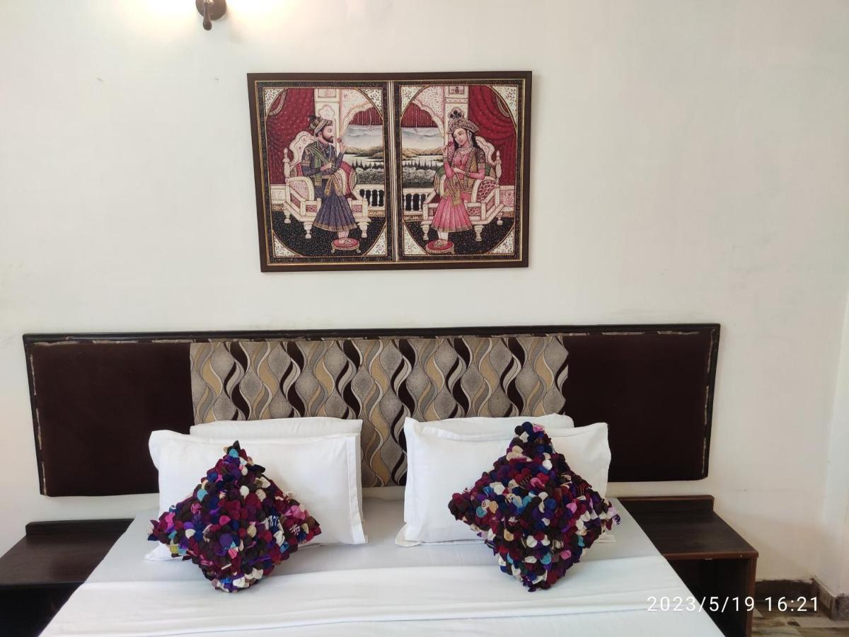 Max Guest House Agra  Bagian luar foto