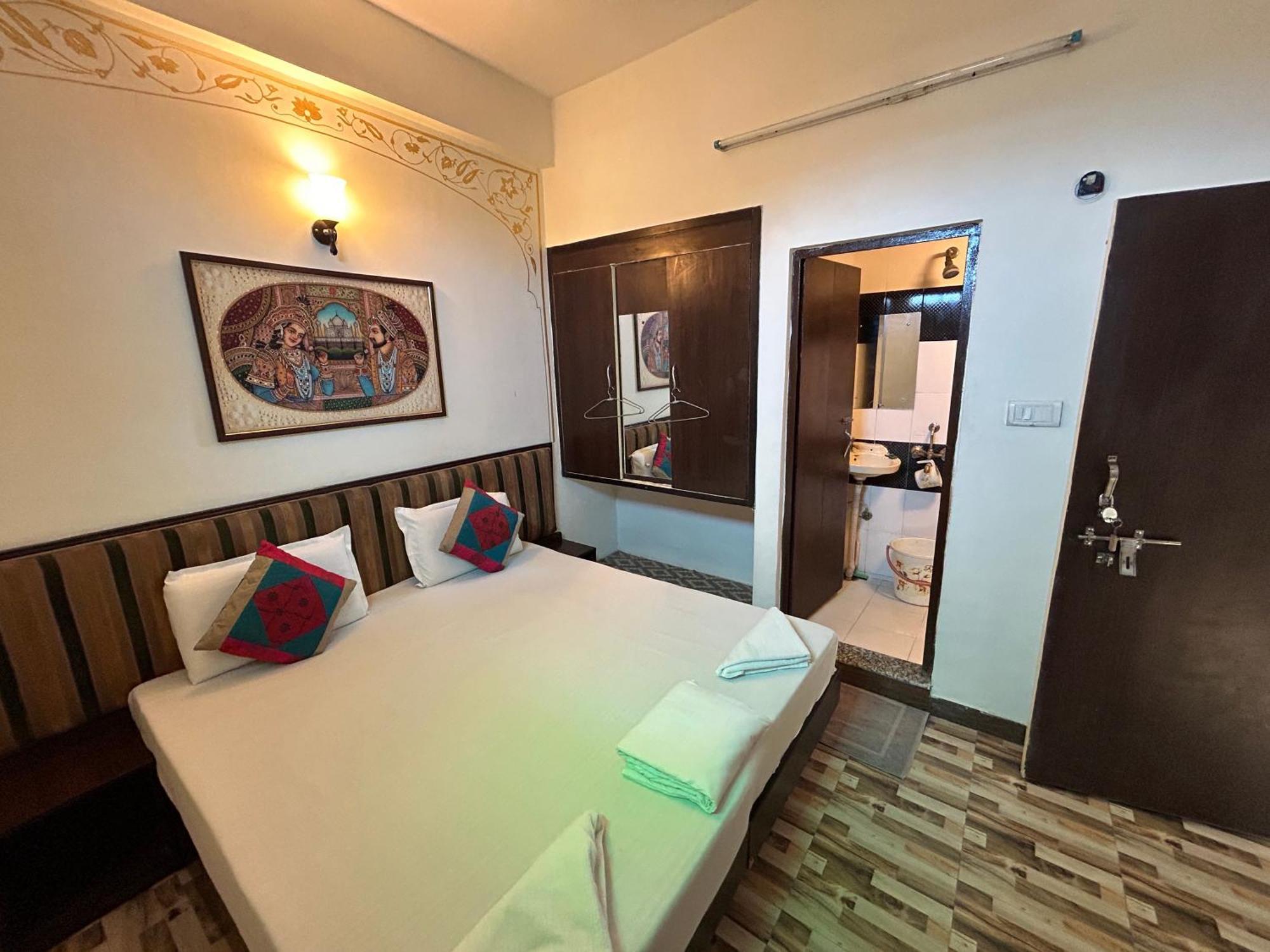 Max Guest House Agra  Bagian luar foto