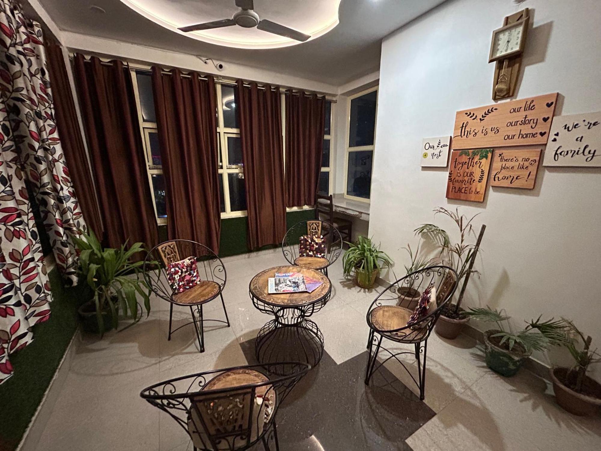 Max Guest House Agra  Bagian luar foto